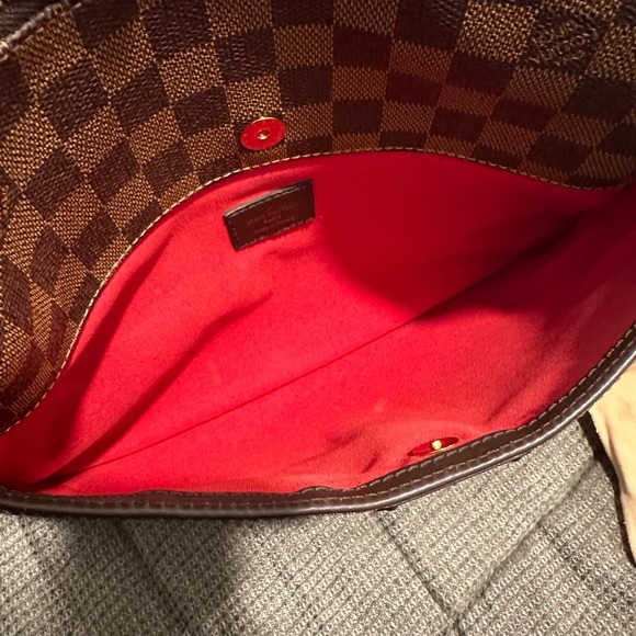 Louis Vuitton Bloomsbury PM - Picture 13 of 16